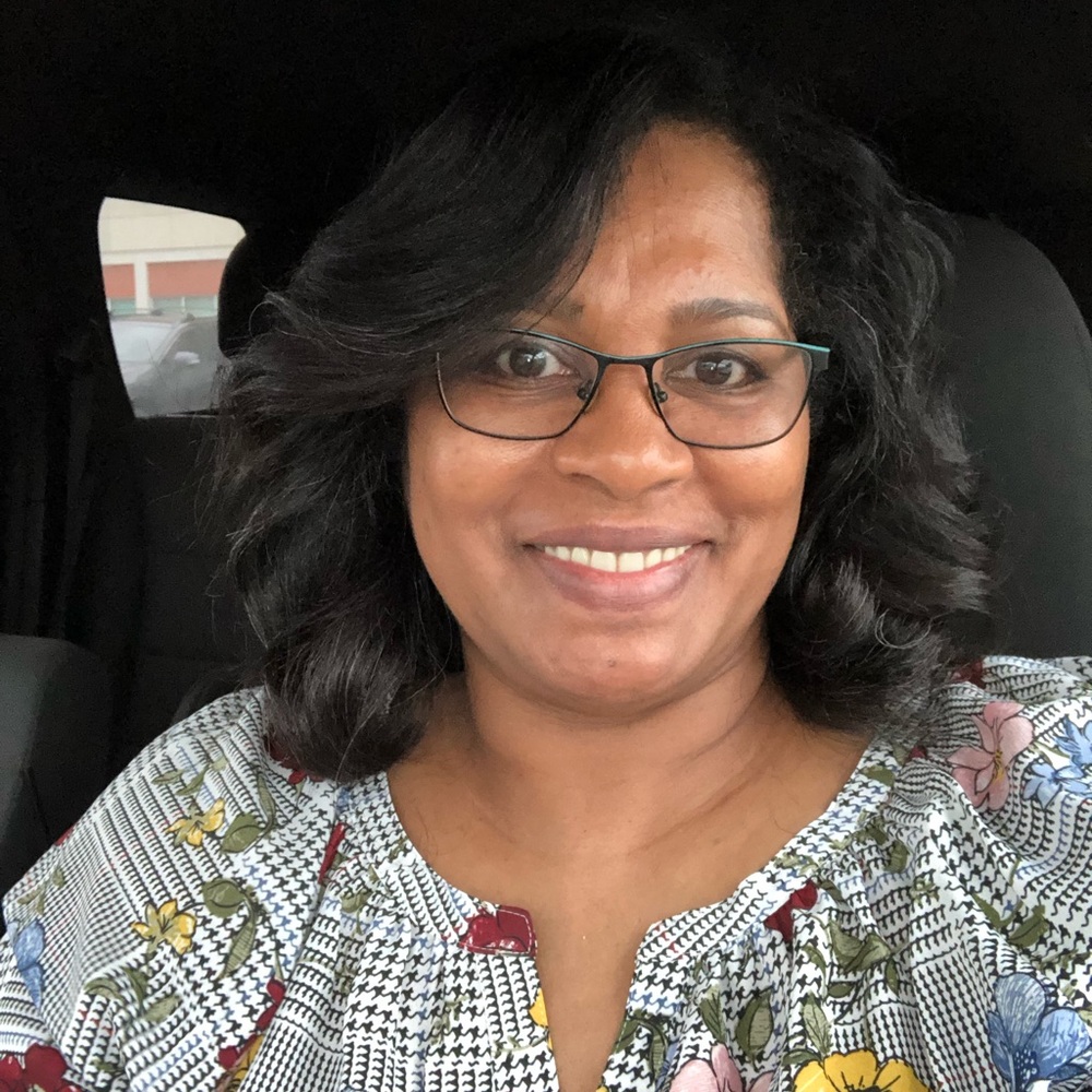 Meet your Posher, Tonya